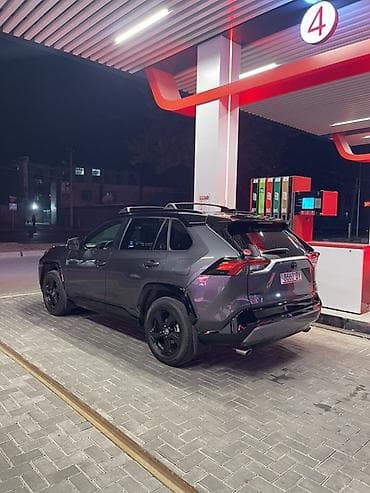 Toyota RAV4: 2019 г., 2.5 л, Автомат, Бензин, Кроссовер — 5
