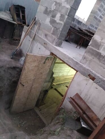 продажа недостроенного дома: Дом, 10 м², 5 комнат, ПСО (под самоотделку) — 10