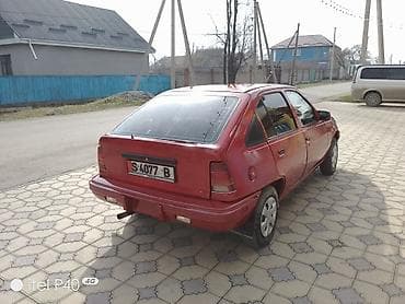 opel vektra b: Продаётся компактный пятидверный хэтчбек красного цвета. Практичный — 3