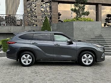 rexton 2020: Toyota Highlander: 2020 г., 3.5 л, Автомат, Бензин — 2