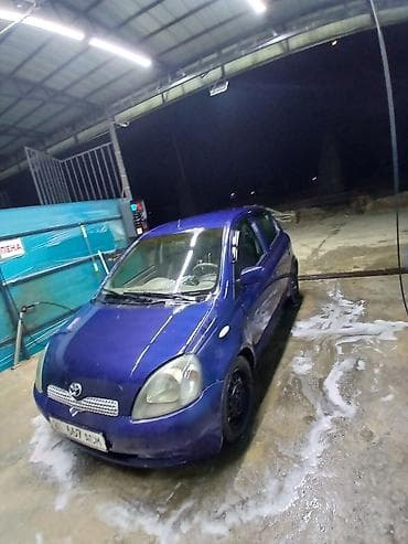 infinity ex: Toyota Yaris: 1999 г. — 2