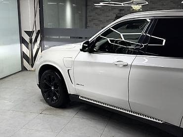 byd e3: BMW X5: 2017 г., 2 л, Автомат, Гибрид, Кроссовер — 10
