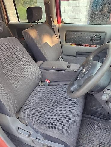 Транспорт: Nissan Cube: 2002 г., 1.4 л, Автомат, Бензин, Хэтчбэк — 2