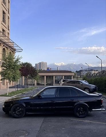 BMW 5 series: 1991 г., 2.8 л, Механика, Бензин, Седан — 4