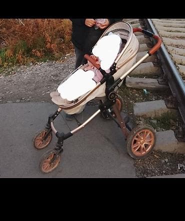 старые коляски: Коляска, цвет - Золотой — 1