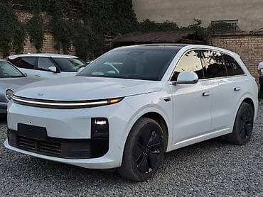Продажа авто: Lixiang L6: 2024 г., 1.5 л, Автомат, Гибрид, Кроссовер — 5