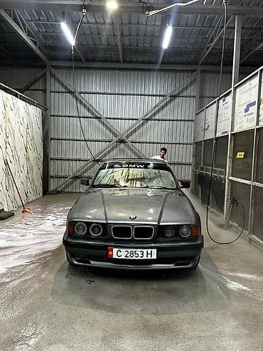 BMW 5 series: 1988 г., Бензин, Седан — 5