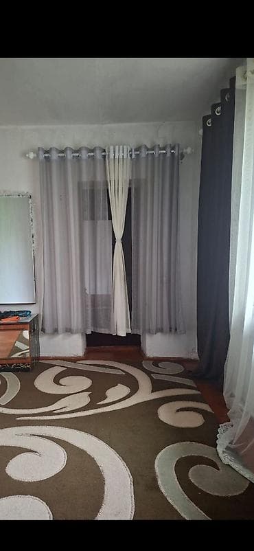 дом барачной: 65 м², 4 комнаты, Без подселения — 3