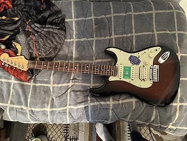 Музыкальные инструменты: Электрогитара Fender Stratocaster HSS (American — 2