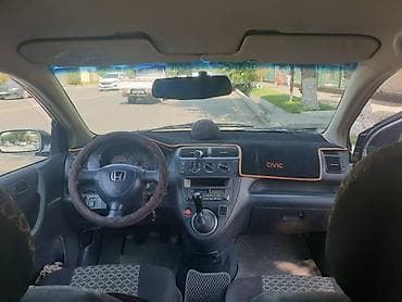 Honda Civic: 2001 г., Механика, Бензин, Хэтчбэк — 2
