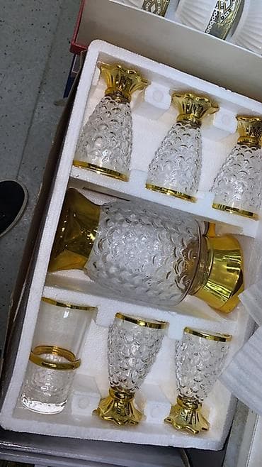 Набор посуды для чаепития и сервировки в подарочных коробках. Состав — 2