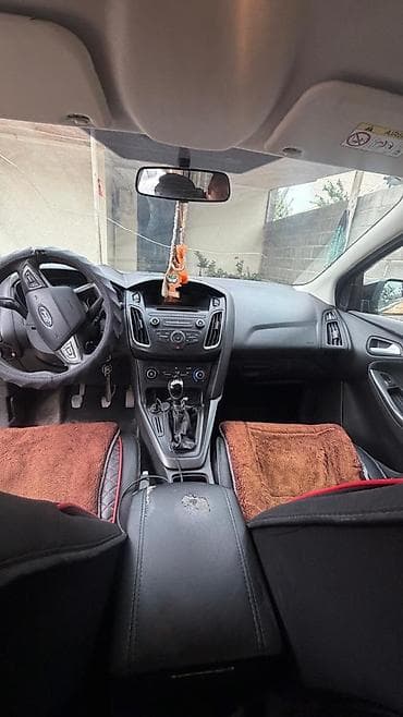 ford focus 2014: Ford Focus: 2015 г., 1.6 л, Универсал — 10