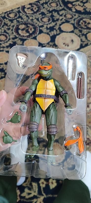 Көркөм өнөр жана коллекциялоо: Фигурка Michelangelo — Teenage Mutant Ninja Turtles (NECA, эксклюзив — 1