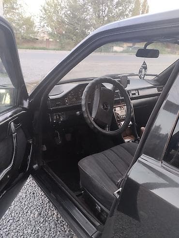 bmb m5: Mercedes-Benz W124: 1989 г., 2.3 л, Механика, Бензин, Седан — 9