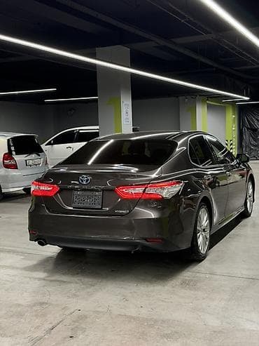 175 70 я13: Toyota Camry: 2019 г., 2.5 л, Вариатор, Гибрид, Седан — 5