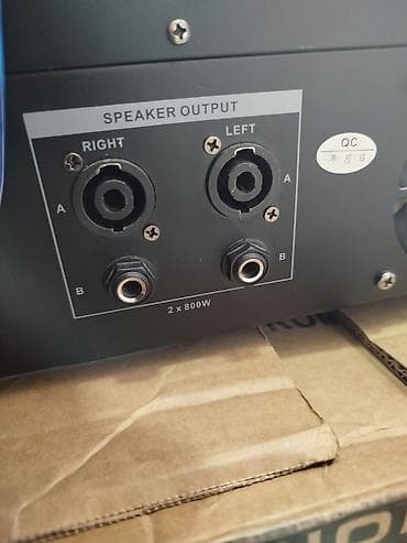 Динамики и колонки: Концертный, Есть усилитель, Разъем: Jack, Есть эквалайзер — 4