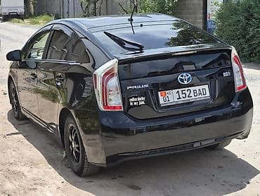 лексус ес 2003: Toyota Prius: 2015 г., 1.8 л, Автомат, Гибрид, Кроссовер — 5