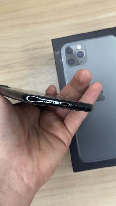 Уюлдук телефондор жана аксессуарлар: IPhone 11 Pro Max, Колдонулган, 64 ГБ, Matte Midnight Green, Куту, 70 % — 2