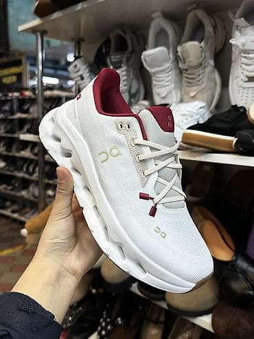 on cloud кроссовки: Кроссовки, 36, 37.5, 38, Новый, цвет - Белый — 1