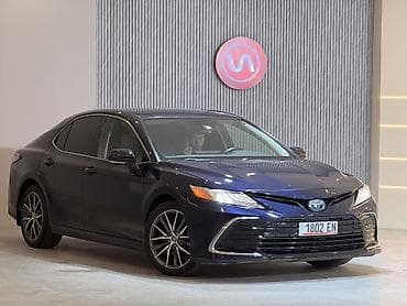 тайота рун: Toyota Camry: 2021 г., 2.5 л, Вариатор, Гибрид, Седан — 1