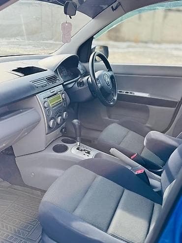 subaru forester 2005: Mazda Demio: 2003 г., 1.5 л, Автомат, Бензин, Хэтчбэк — 6