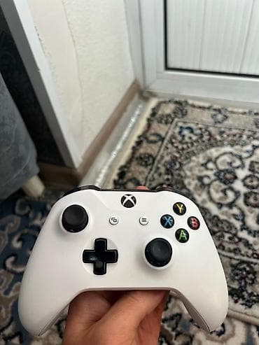 Sony PlayStation: Xbox One S All-Digital, 1 ТБ - Модель: Xbox One S All-Digital (игра — 6