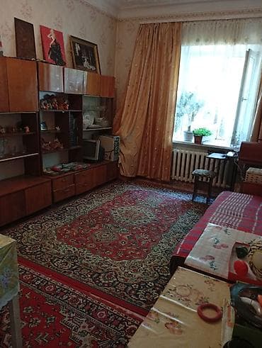 квартира ново покровке: 2 комнаты, 69 м², Сталинка, 1 этаж, Старый ремонт — 3