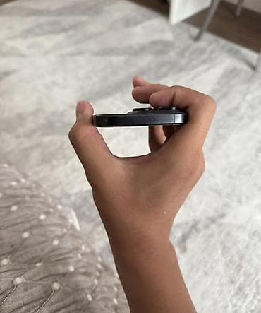 IPhone 16 Pro, Б/у, 128 ГБ, 88 %