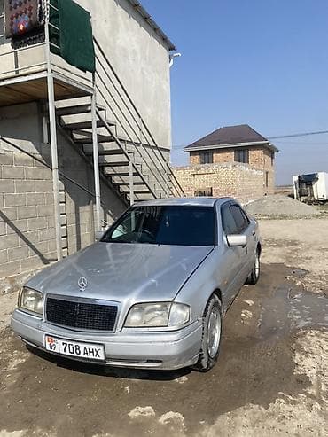 Mercedes-Benz C-Class: 1991 г., 2 л, Автомат, Бензин, Седан
