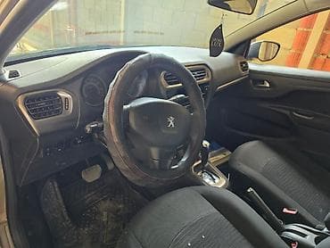 леопард авто: Peugeot : 2013 г., Седан — 4