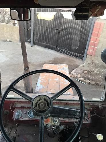 света диод: Модель: T-25, Б/у, Трактор с другими агрегатами — 2