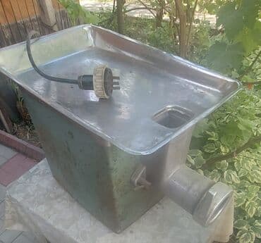 советская соковыжималка электрическая: Мясорубка — 1