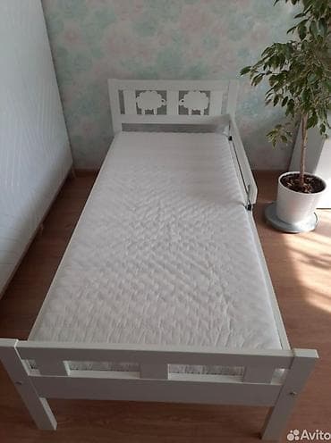 Кровать однаспольная хорошая состояние с матрасам at lalafo.kg Кровать однаспольная хорошая состояние с матрасам