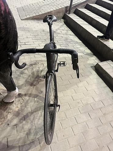 для гонок: Шоссейный велосипед, Trek, Новый — 2