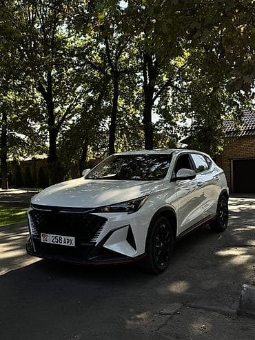 м5 cs: Changan X5 Plus: 2025 г., 1.5 л, Автомат, Бензин, Кроссовер — 1