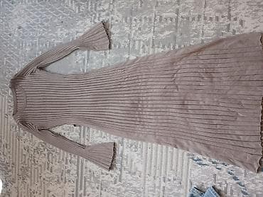 Блузки: Набор женской одежды б/у 1) Вязаное платье-джемпер, бежевое - Длина — 1