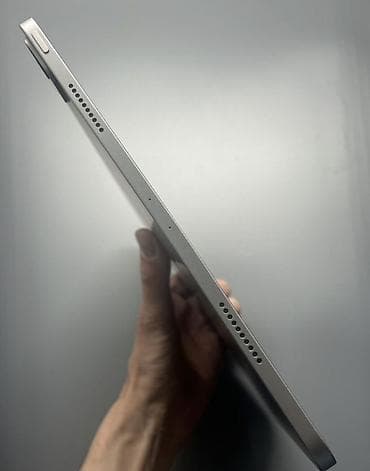 Планшеты: Планшет, Apple, память 128 ГБ, 12" - 13", Wi-Fi, Б/у, Классический цвет - Серебристый — 5