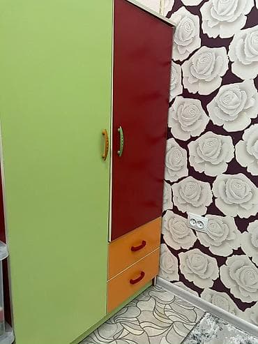 СРОЧНО! СРОЧНО! СРОЧНОДетский/молодёжный шкаф-купе распашного типа с