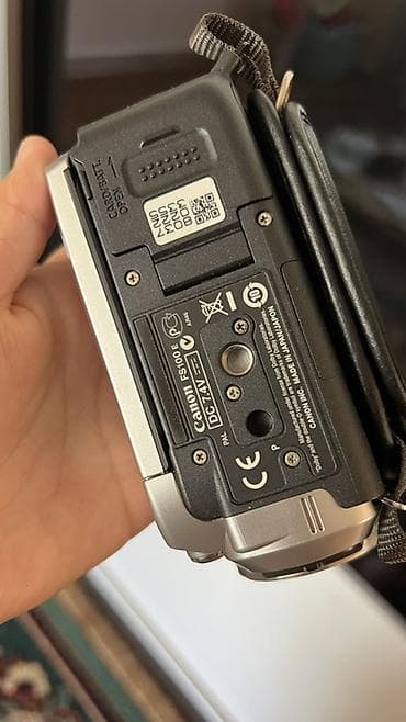 весы масса к: Видеокамера Canon FS100 (PAL) - Компактная карта-памятьная — 2