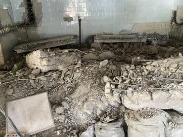 дома под снос: Снос стен, Разбор полов, Снятие потолков | Гипсокартонная стена, Снос перегородки, Снятие старой штукатурки | Зачистка от старых обоев, Сбивка старой штукатурки, Снятие извести | Демонтаж ламината, Демонтаж теплого пола, Демонтаж фанеры | Крыша из шифера, Металлочерепичная кровля, Мягкая кровля Больше 6 лет опыта — 15