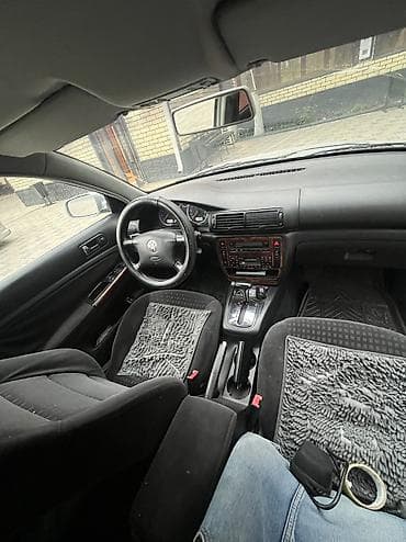 mazda cronos: Volkswagen Passat: 2002 г. — 8