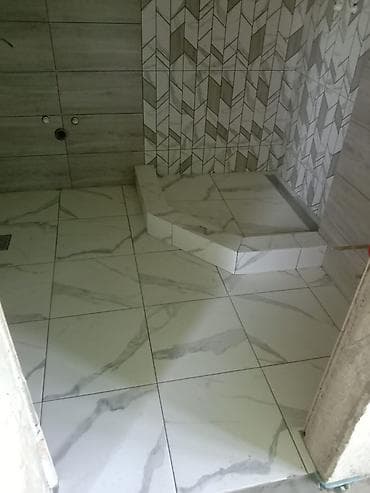 Окна на заказ: Укладка кафеля под ключ 🧱 👷‍♂️ Мастера с большим опытом 🔧 Работаем — 8