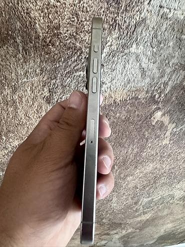 iphone pro: IPhone 15 Pro Max, Б/у, 256 ГБ, Natural Titanium, Кабель, 87 % — 3
