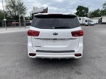 карнивал 2020: Kia Carnival: 2020 г., 2.2 л, Автомат, Дизель, Минивэн — 9