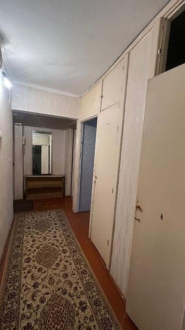 Кыймылсыз мүлк: 2 бөлмө, 49 м², 104-серия, 4 кабат, Эски ремонт — 6