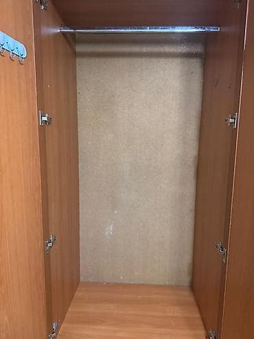 small table: Шифоньер, шкаф для одежды, Б/у, Прямой, ЛДСП — 4