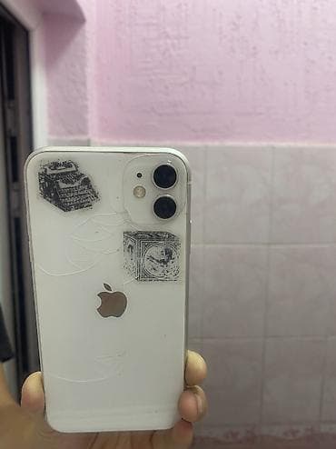 IPhone 11. По минусам заднее стекло в трещинах и в камере начиная от at lalafo.kg IPhone 11. По минусам заднее стекло в трещинах и в камере начиная от