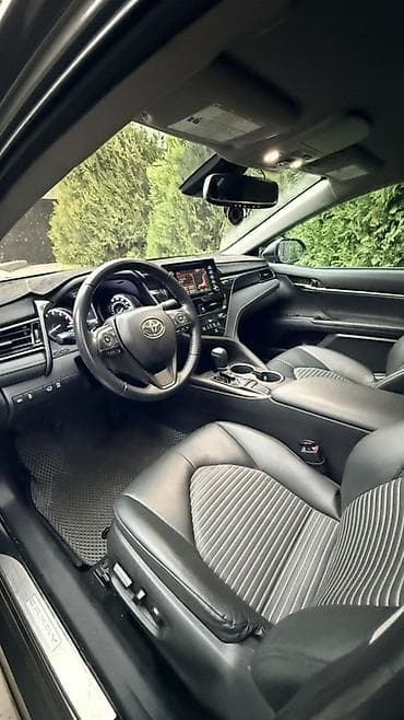 обшивка камри: Toyota Camry: 2022 г., Автомат, Бензин, Седан — 6