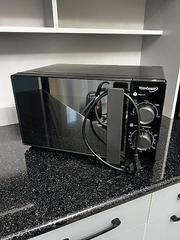 шкаф с зеркалом: Тумба с распашными дверцами в классическом стиле - Материал: ЛДСП/МДФ — 4