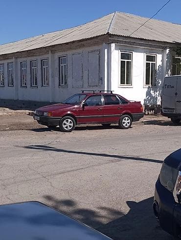 пассад: Volkswagen Passat: 1990 г., Лифтбек — 6
